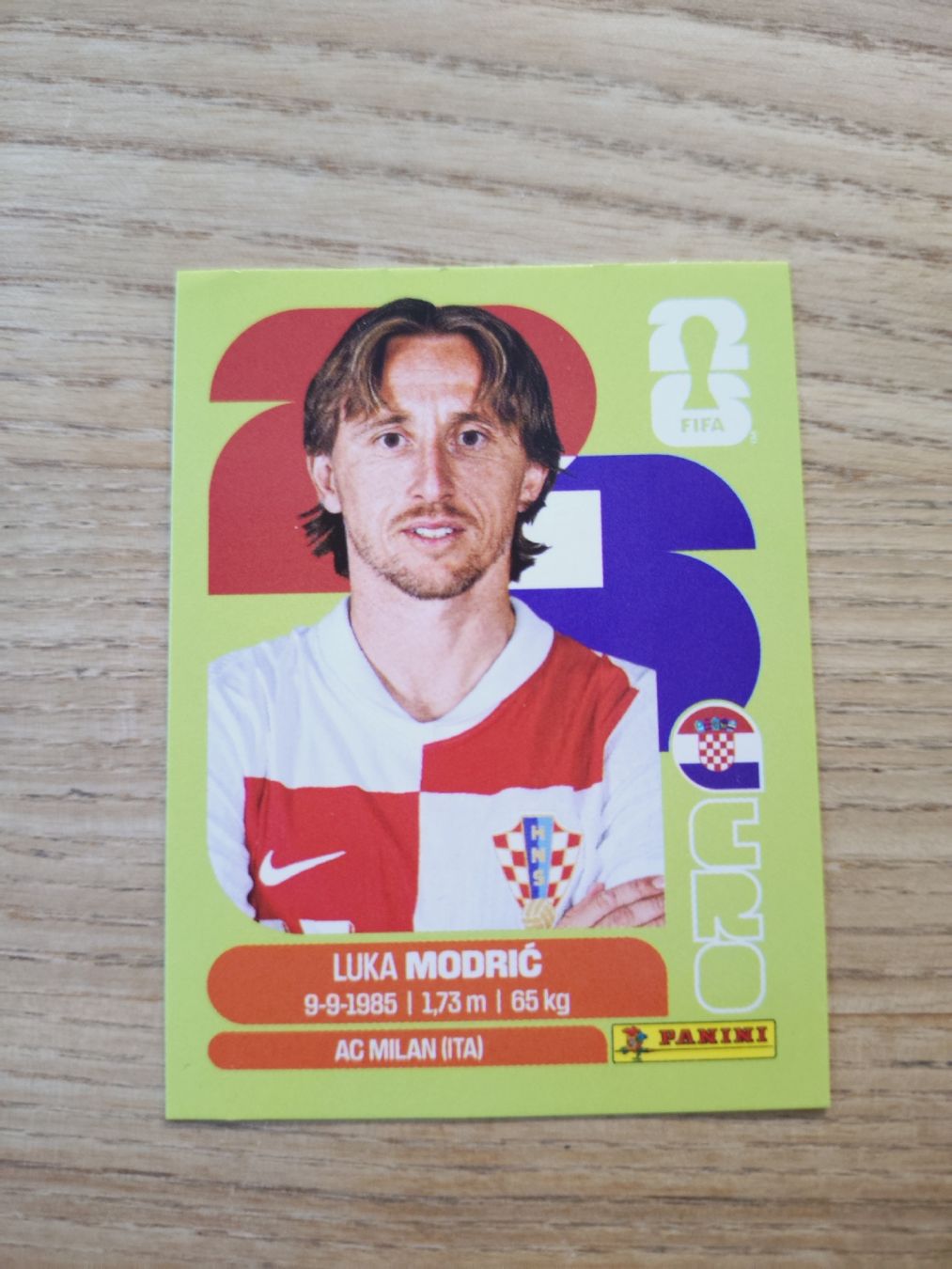 Panini Carte collezionabili: Panini Sticker CRO 9 Luka Modric  – Nuovo e nell'imballaggio originale da Steinmaur venduto da Cinderella309