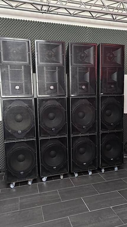 RCF Casse acustiche: RCF 4 PRO + Anlage – Usato da Schlieren venduto da Basscenter