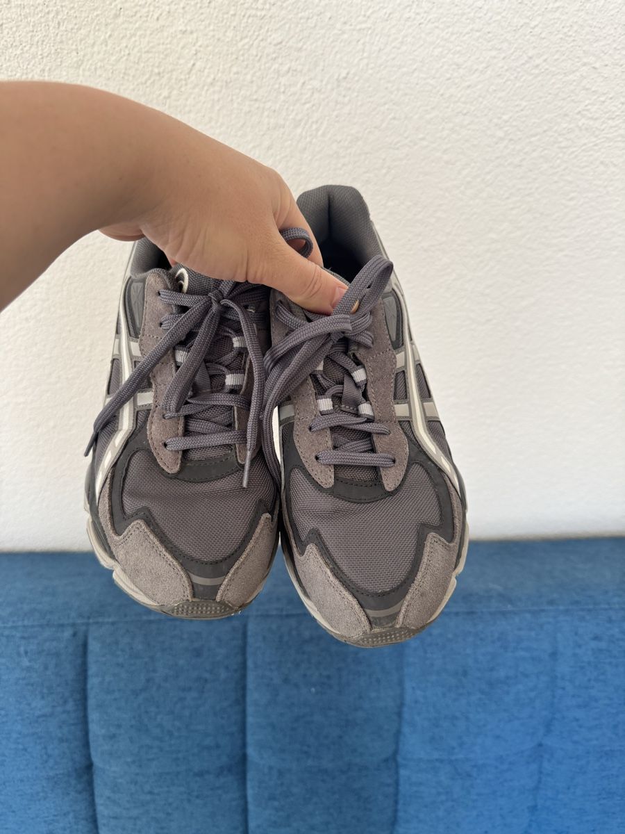 Asics Herrenschuhe: Asics shoes  – Gebraucht aus Zürich von amm_nk5z 1