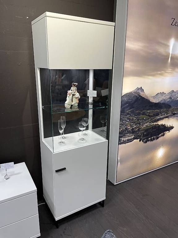 Vetrine: RMW Lavita Vitrine – Usato da Volketswil venduto da wirzwohnen