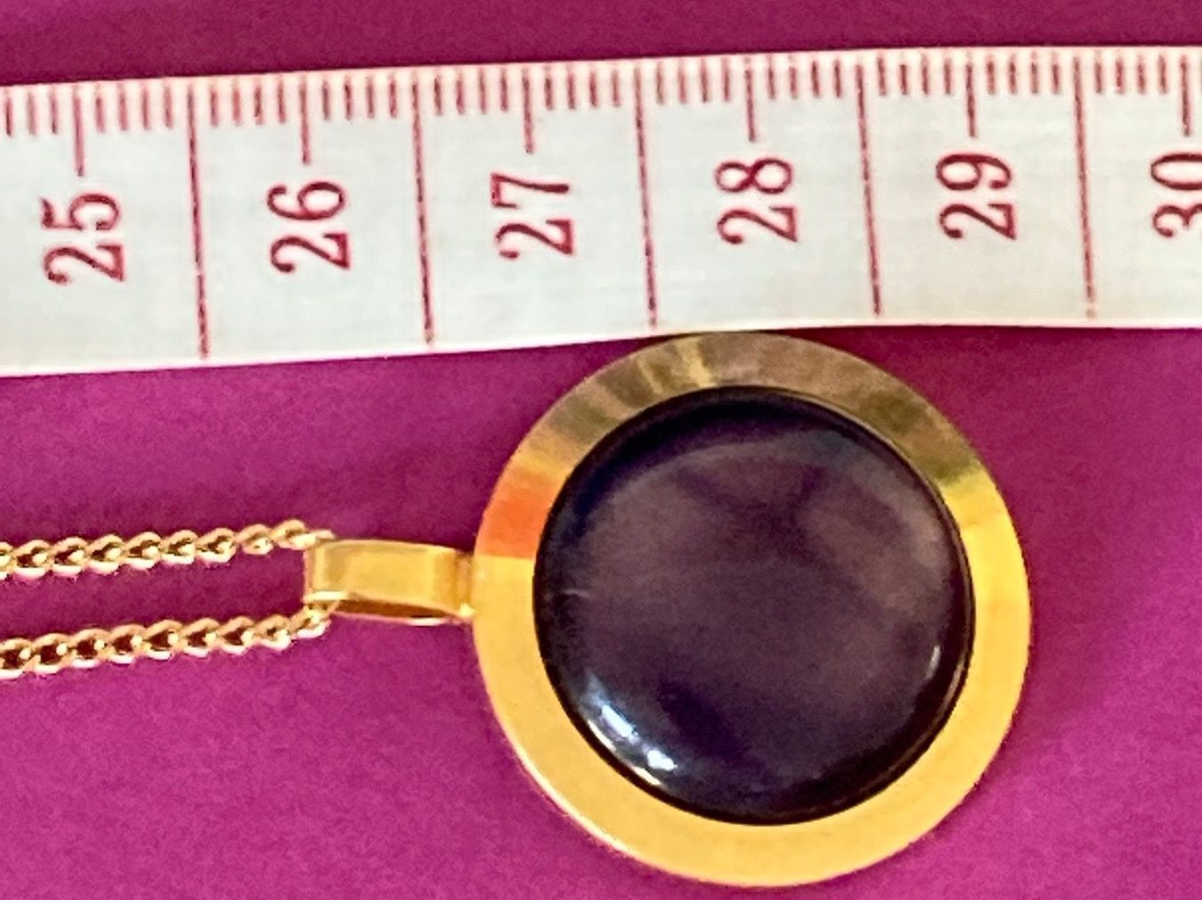 Catenine: Ketteli vergoldet Emailliert – Usato da Laufen venduto da Trendmarket 9