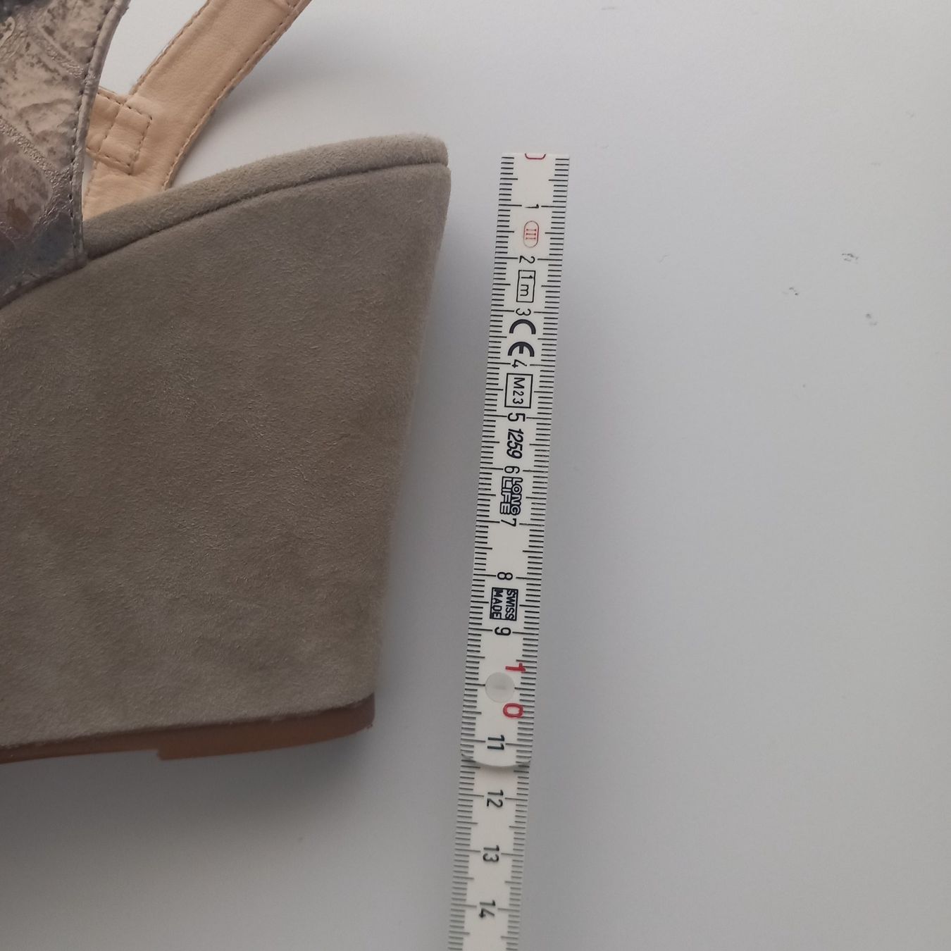 Unisa Scarpe da donna: UNISA SANDALE ROSE GOLD SILBER GR.39 – Usato da Nottwil venduto da cecilia44 5