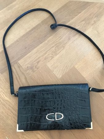 Vintage Krokodilleder-Handtasche mit Golddetails – CD-Logo