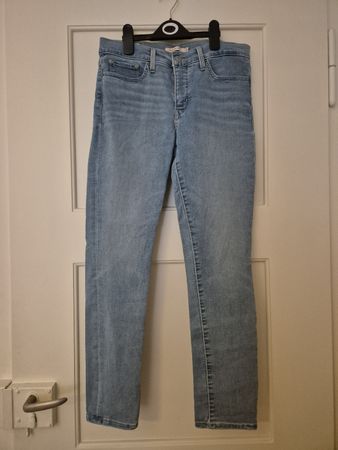 Levi's 311 Shaping Skinny, hellblau, Grösse 28 top Zustand