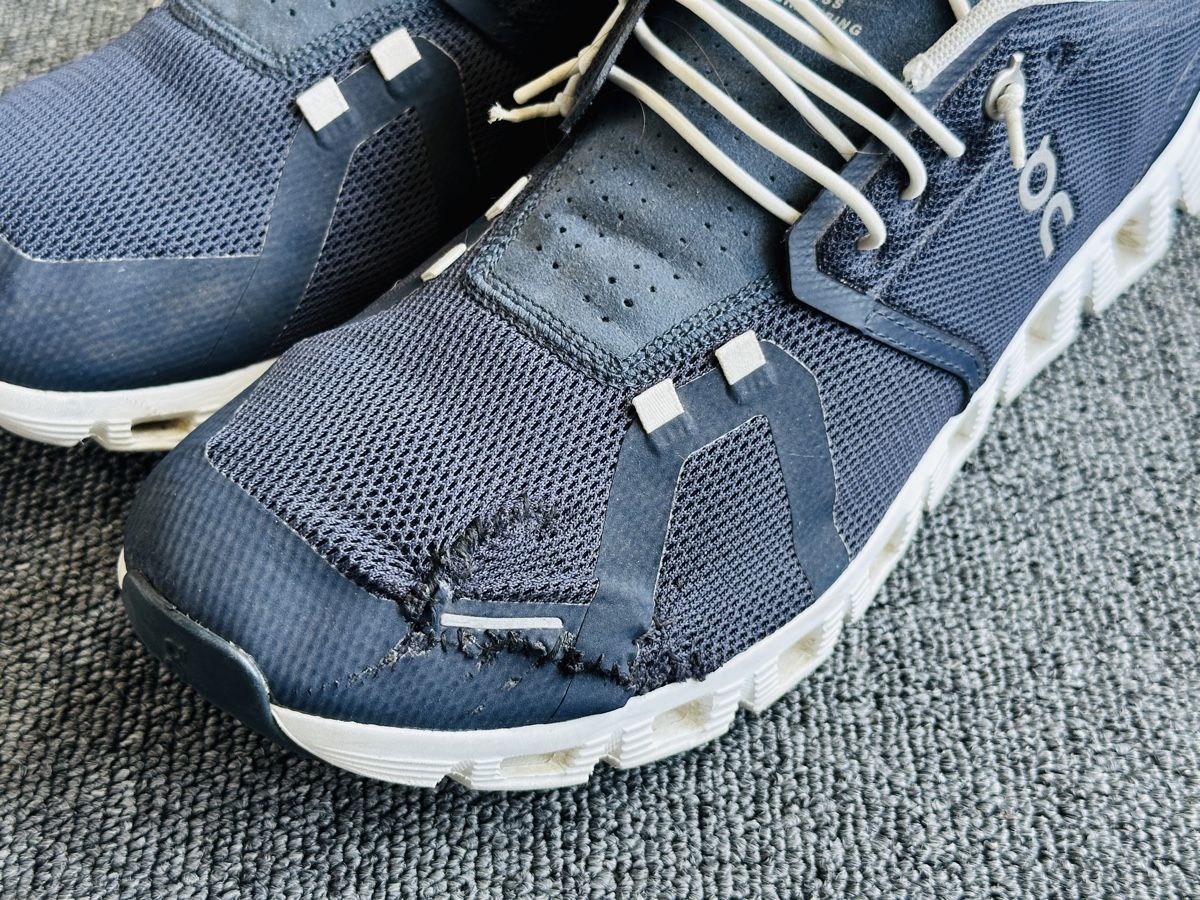 On Scarpe da uomo: On cloud 5 homme taille 45 bleu – Usato da Bulle venduto da LeMoleson 7