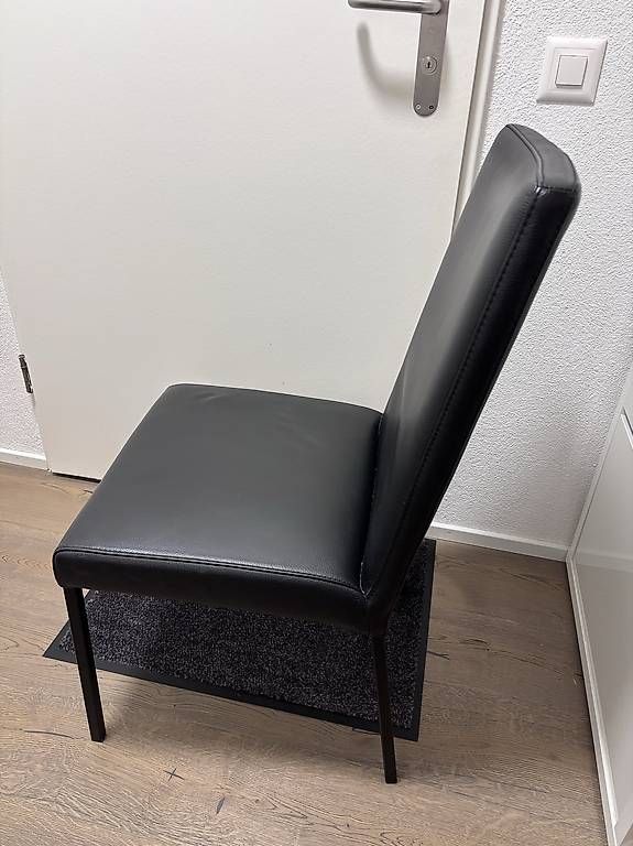 Chaises: 6 Esszimmerstühle – D'occasion à Wetzikon ZH par Deba26 1