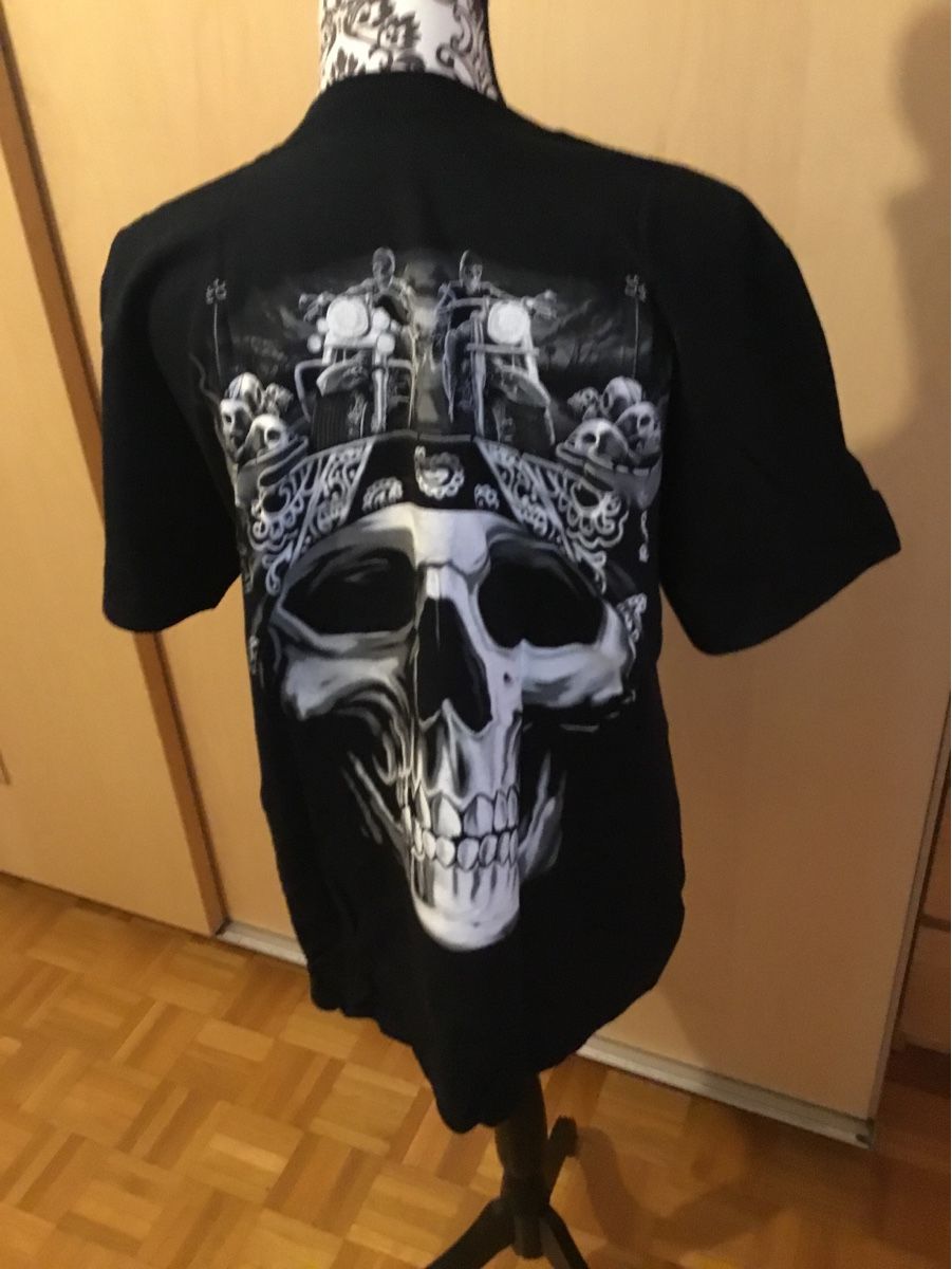 T-shirt: 4 Set Shirt in der Gr L    – Usato da Endingen venduto da Warlock 6