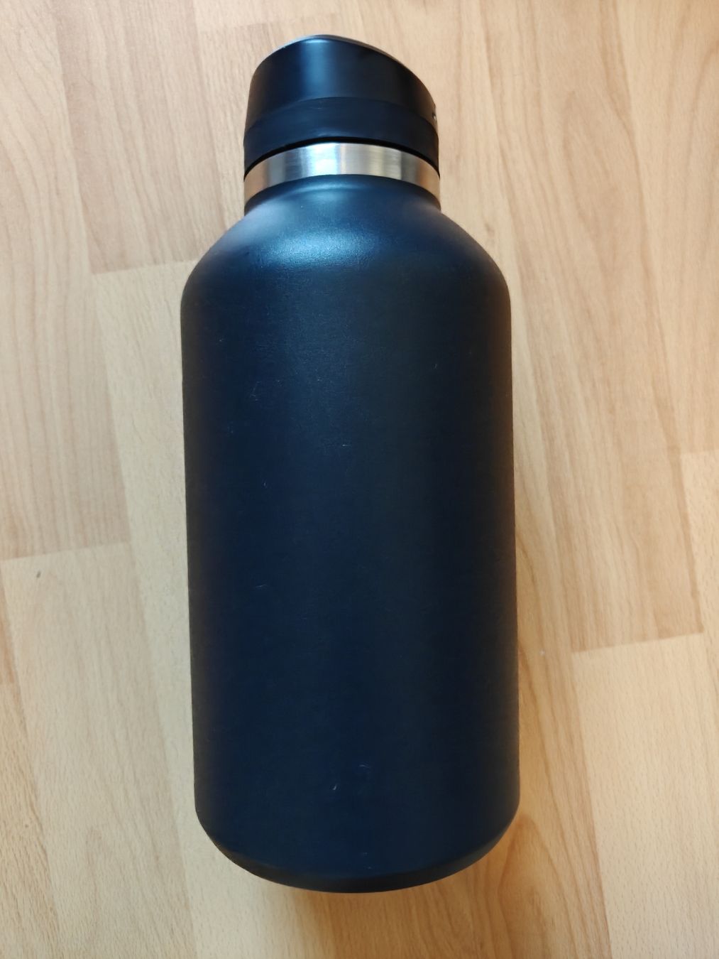 Borracce & Thermos: 1.8L Wasserflasche von Smash – Usato da Olten venduto da Edelw1ss