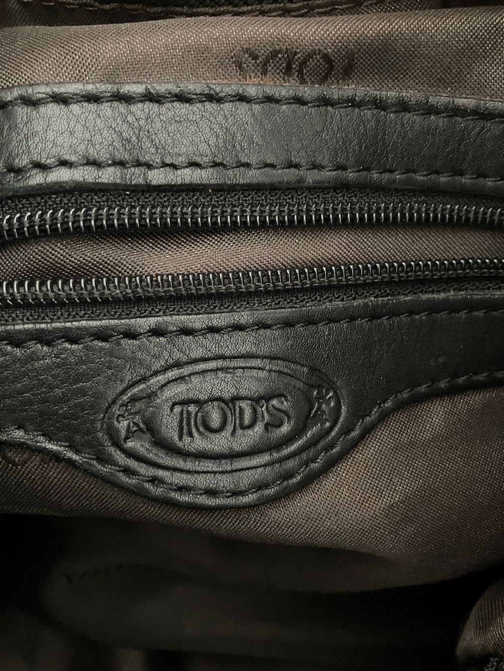 Tod'S Taschen für Damen: TOD'S Tasche Leder schwarz – Gebraucht aus Windisch von Lyudmila01 5