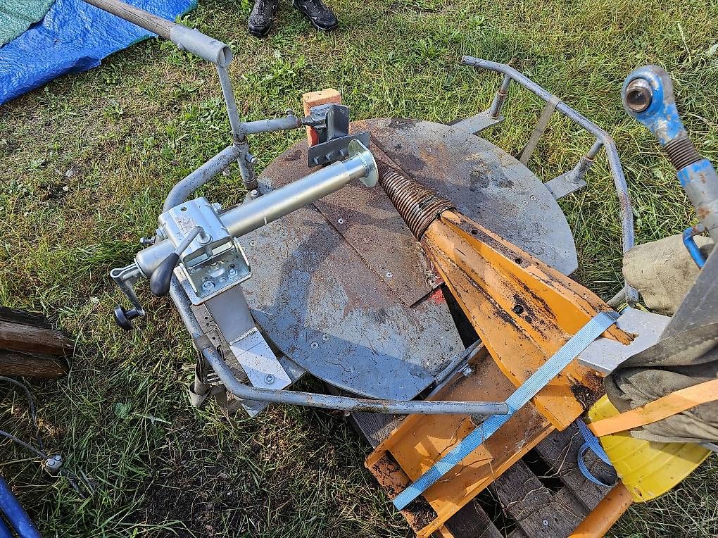 Tutte le macchine: Holzspalter Spirale für Traktor – Usato da Zernez venduto da Cmetaller