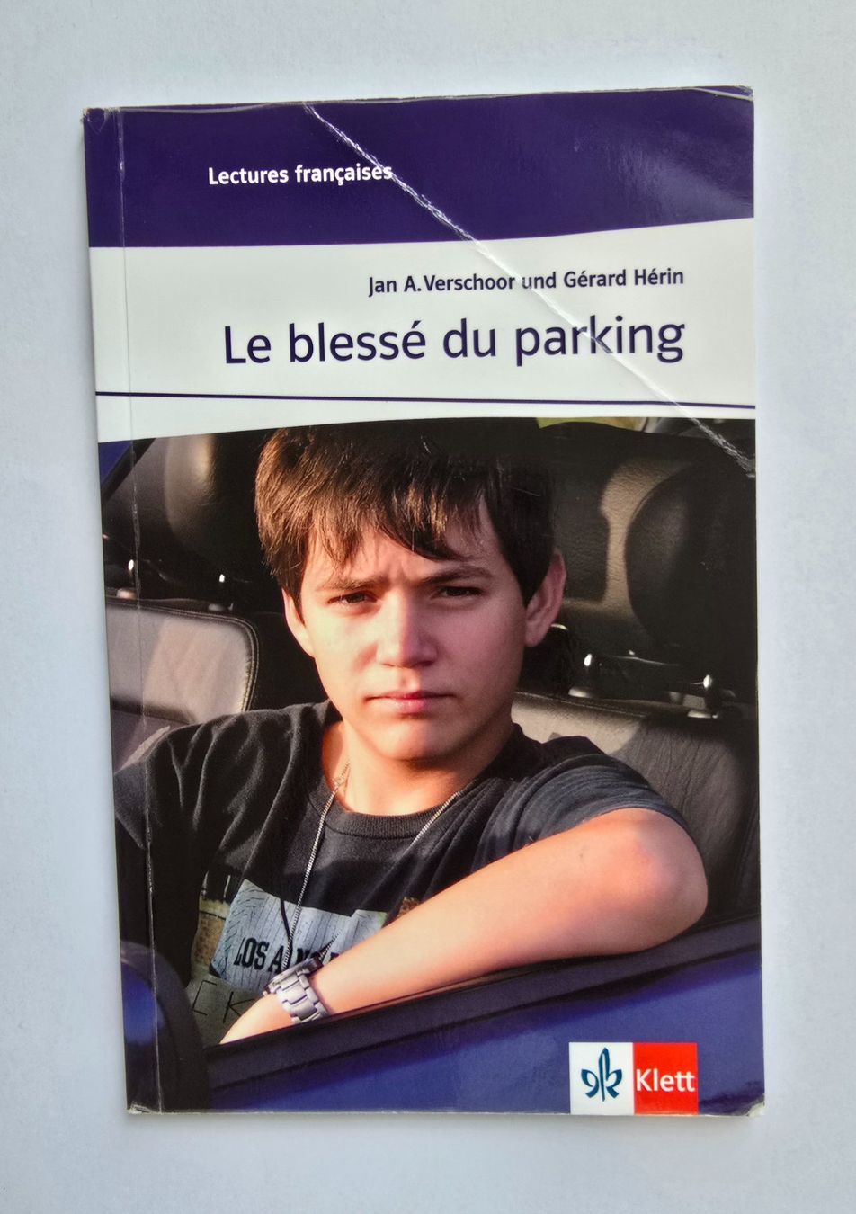 Livres: Le blessé du parking, Klett – D'occasion à Zürich par pfo_tjp8