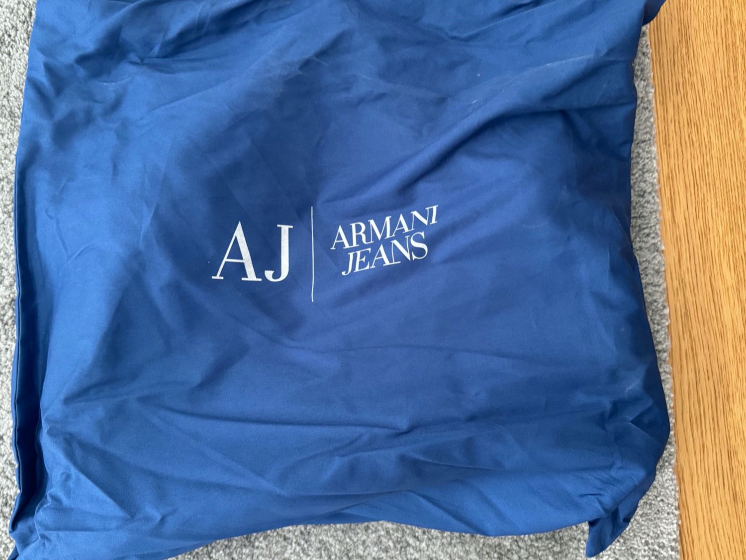 Armani Borse da donna: Armani Handtasche, NEU, Original – Nuovo e nell'imballaggio originale da Neuhaus SG venduto da Toppenau 3