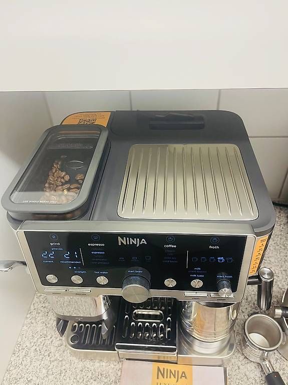 Kaffeemaschinen & Espressomaschinen: Siebträgermaschine  NINJA  – Gebraucht aus Baar von 300M 2