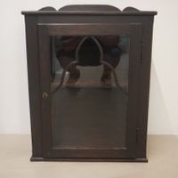 Antike Wandvitrine Wandschränkchen mit Glastür (HE146)