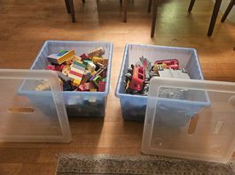 2 Boxen mit Duplo inkl Eisenbahn
