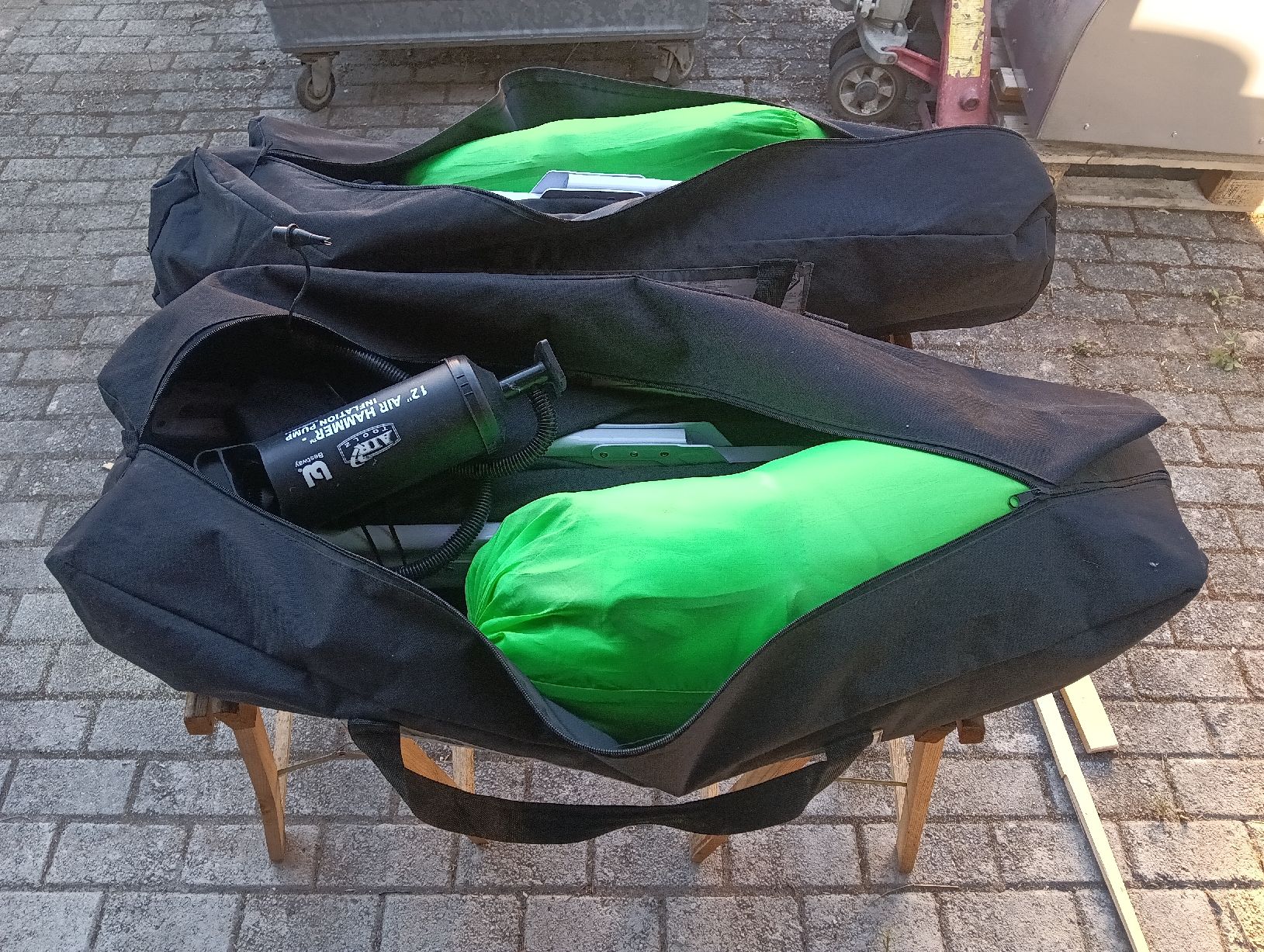 Lits: Lit de camping – D'occasion à Tavannes par ise_2jz 1