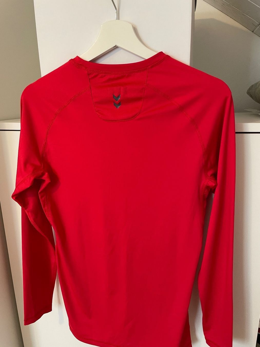 Maglioni & Felpe: Funktionsshirt von Hummel – Nuovo e nell'imballaggio originale da Arbon venduto da kikiriri 1