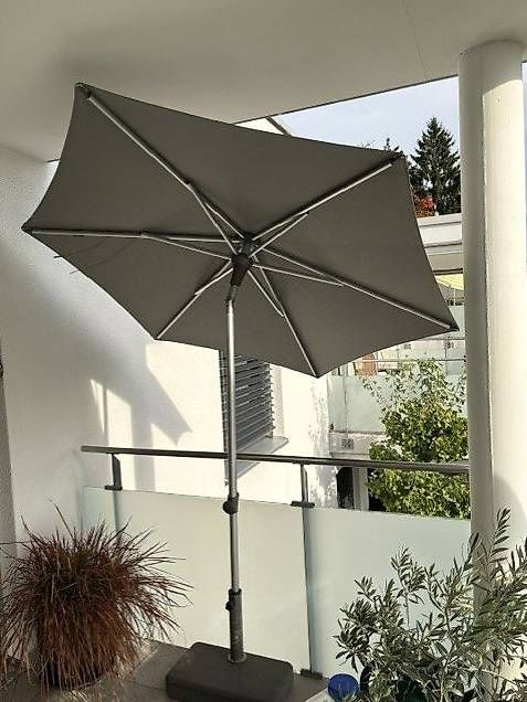 Sonnenschirme: Sonnenschirme – Gebraucht aus Zufikon von bea_68mx 4