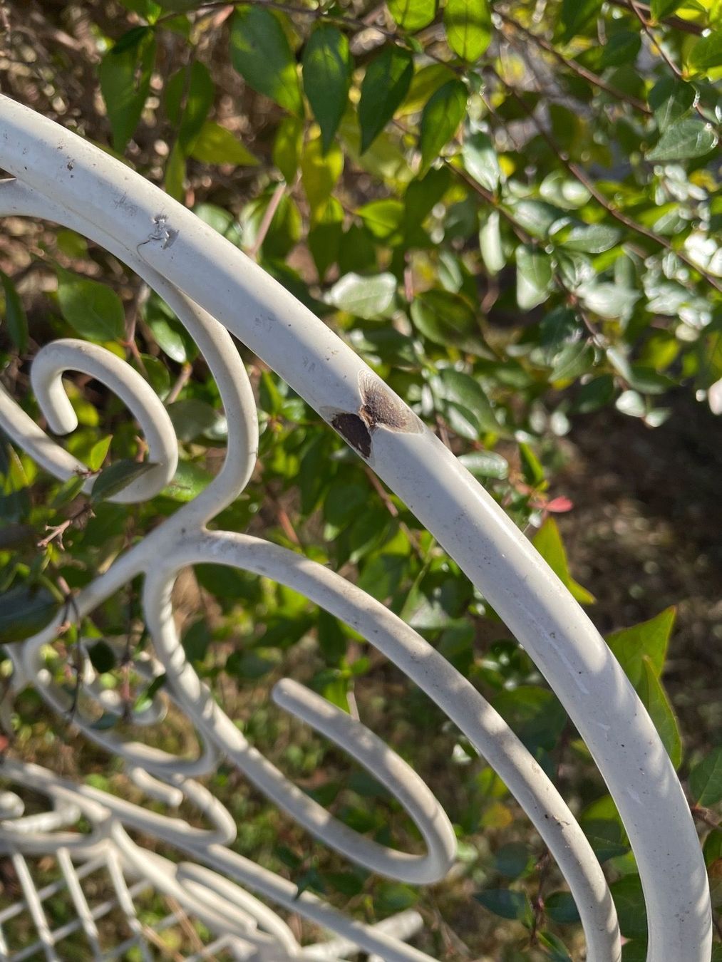 Stühle: 8 Anciennes Chaises de Jardin Blanches – Gebraucht aus Vallamand von Bricbracbroc82 6