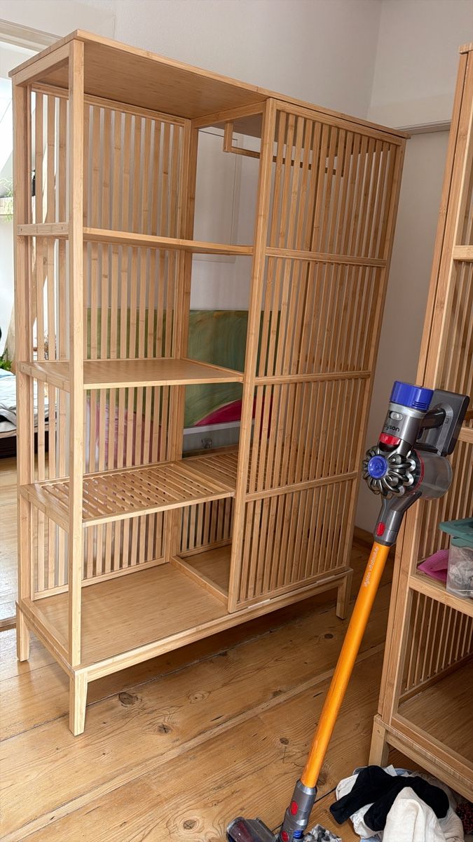 Ikea Guardaroba: Ikea NORDKISA Kleiderschrank x1 – Nuovo (secondo la descrizione) da Basel venduto da alb_989f 1