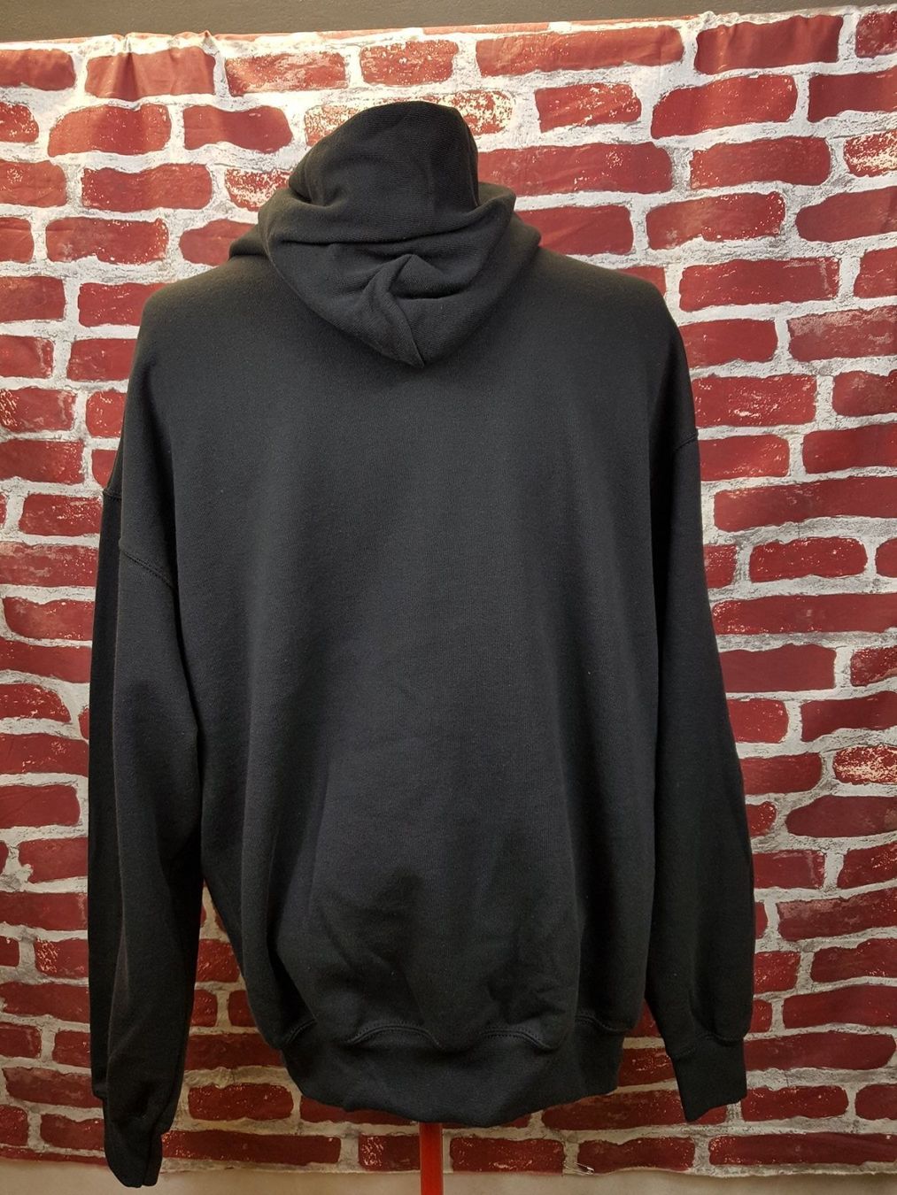 Maglioni & Felpe: Kapuzenpullover schwarz warm Gr. XL – Nuovo e nell'imballaggio originale da Seuzach venduto da VT-Collections1 1