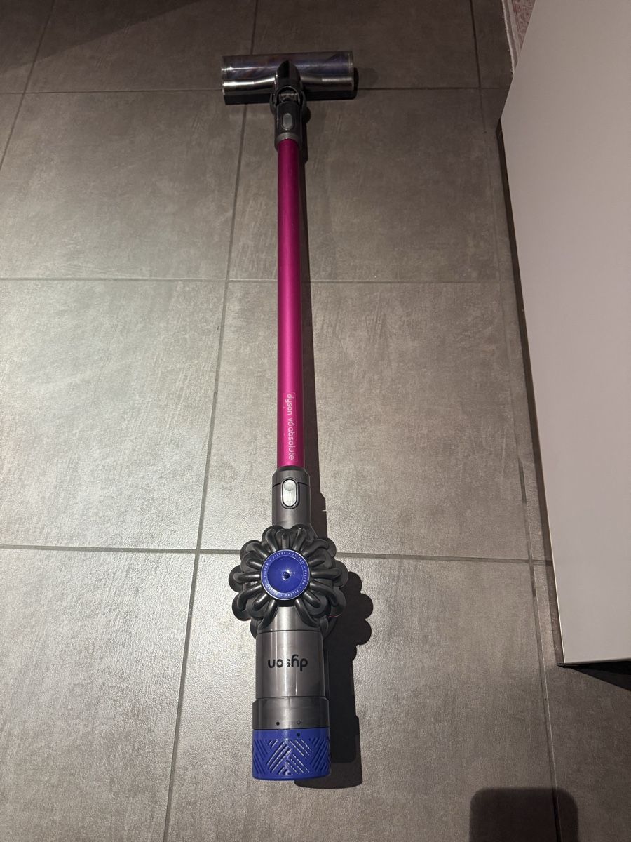 Dyson Aspirateurs & Accessoires: Dyson v6 absolute – Défectueux à Claro par KarinS84 2