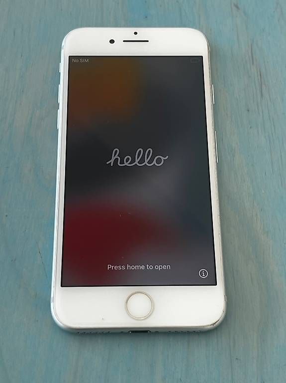 Apple Telefoni cellulari / Smartphones: iPhone 7, 128GB – Usato da Zürich venduto da ciaostuffy