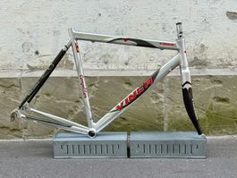 VINER EVOLUTION Alu Rennvelo Rahmen 56 Carbon Gabel / 2606 *