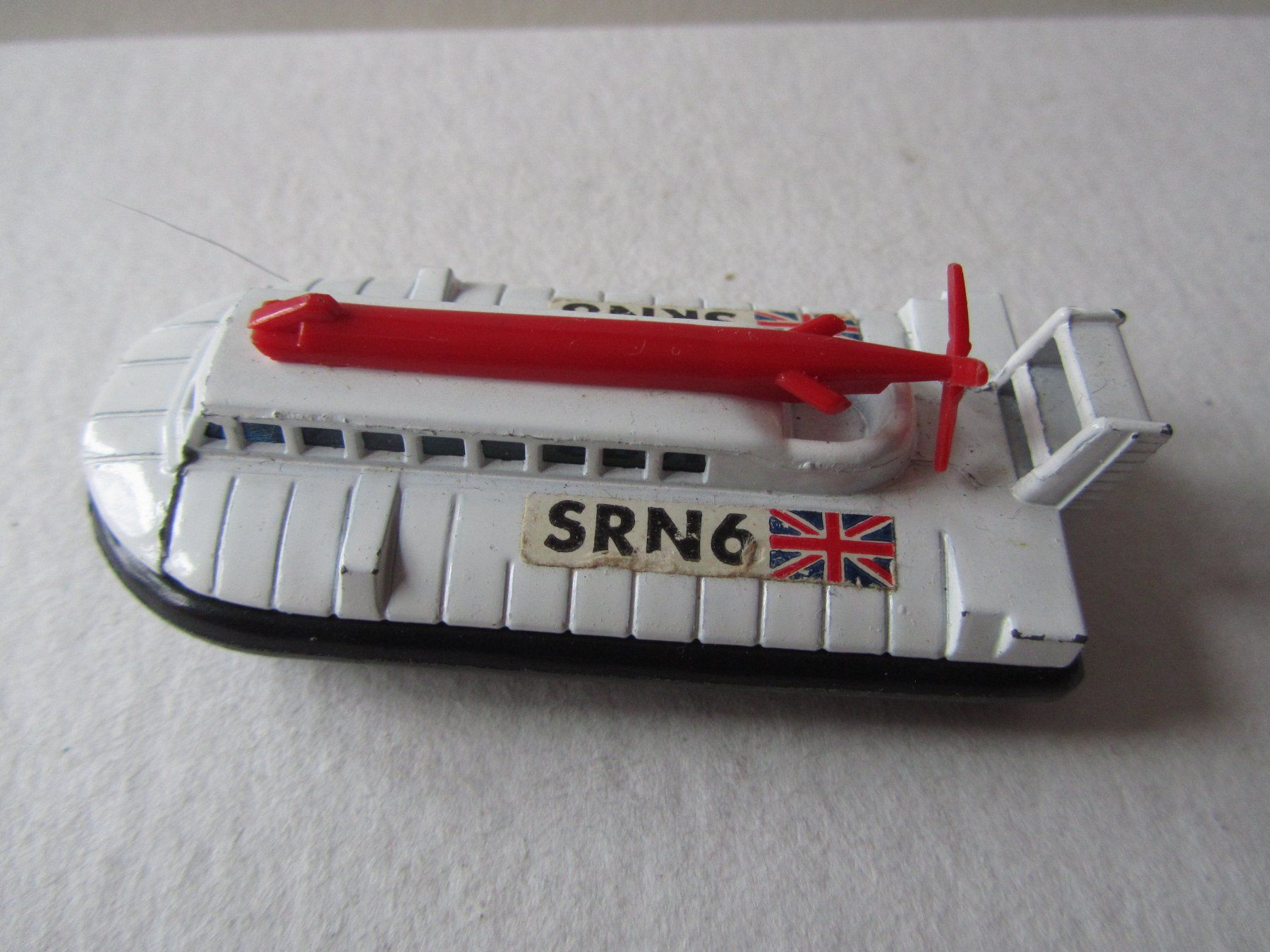 Matchbox Modellini d'auto: SRN6 Hovercraft, Matchbox Superfast, Nr. 72B – Usato da Weiningen ZH venduto da dietsch57 4