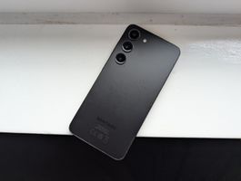 Samsung Galaxy S23 Smartphone