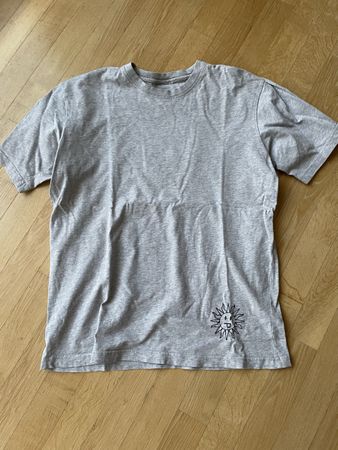PERKS & MINI PAM TEE VINTAGE GOOD CONDITION SIZE LARGE 