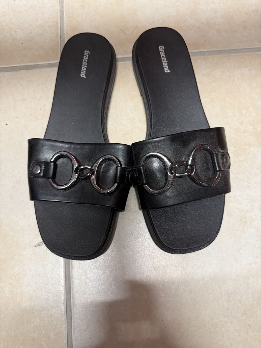 Scarpe da donna: Sandales noires 39 – Usato da Tavannes venduto da calimero1012