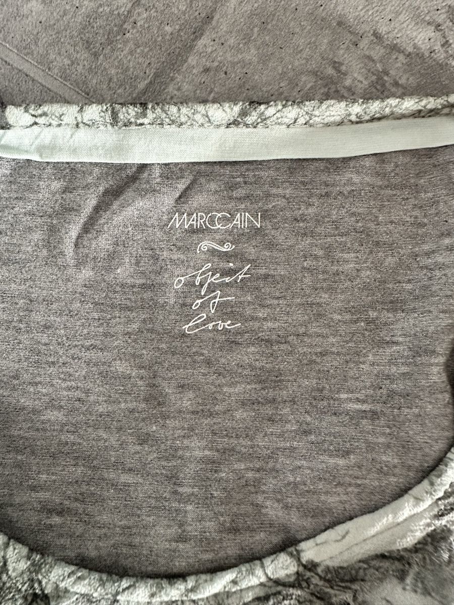 Marc Cain T-shirt: Marc Cain Seiden Top mit Baumwolle kombiniert – Nuovo (secondo la descrizione) da Buchs ZH venduto da KittyInStyle 2