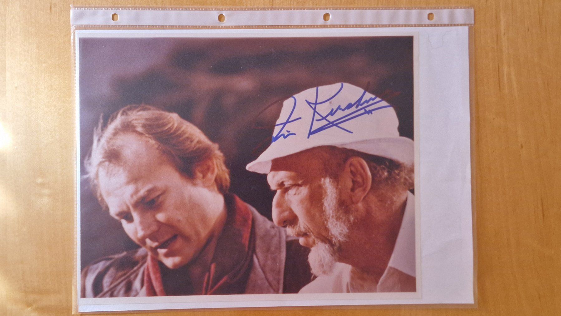 Autografi: Irvin Kershner, Original Autogramm in Farbe mit Zertifikat – Usato da Salmsach venduto da aacs65