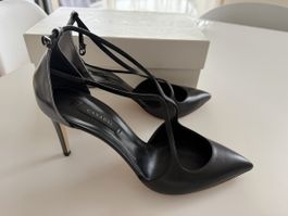 Escarpins Casadei cuir noir pointure 39 état neuf