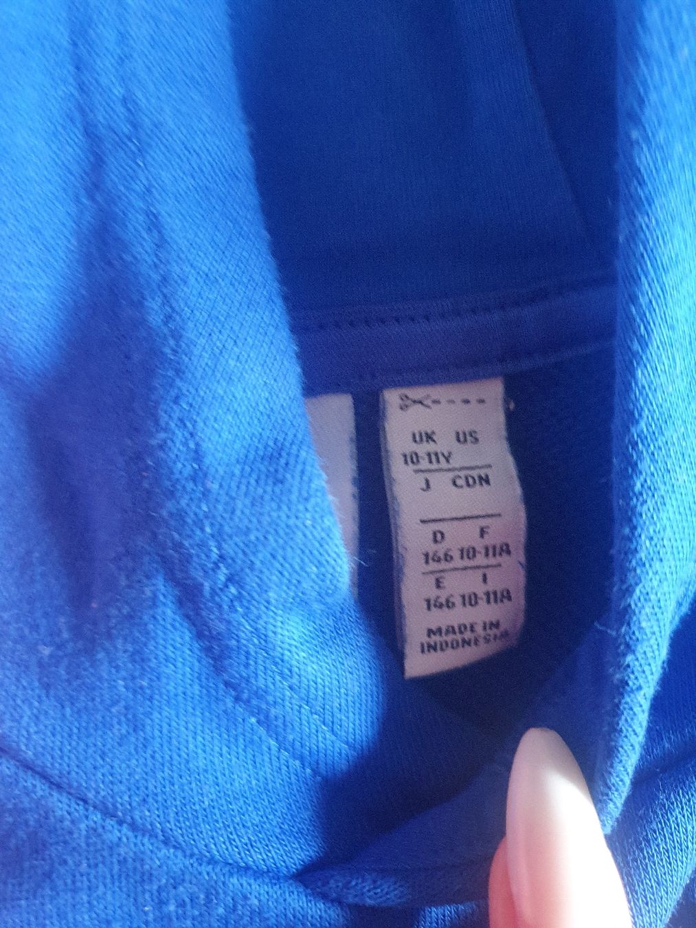 Kleiderpakete & -sets: 3 Langarmshirts 146/152 – Gebraucht aus Winterthur von ivo_hmm2 2