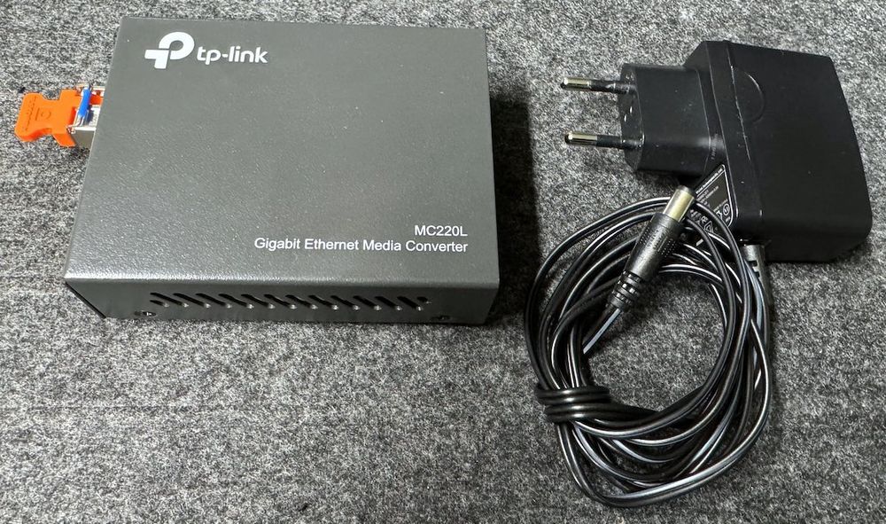 Mediaconverter TP-Link MC220L (z.B. für Init7) mit Optik 1