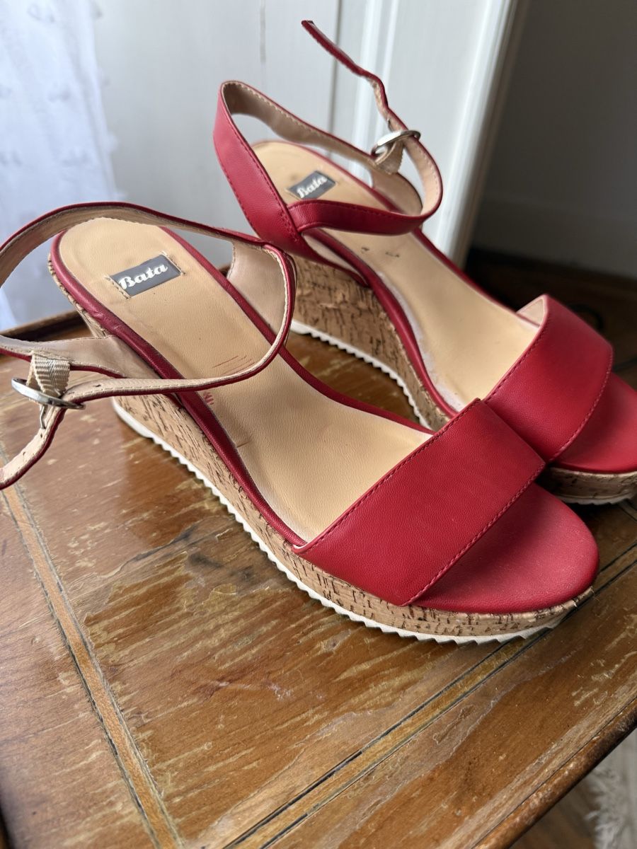 Scarpe da donna: Sandale compensées  – Usato da Genève venduto da val_7zbb
