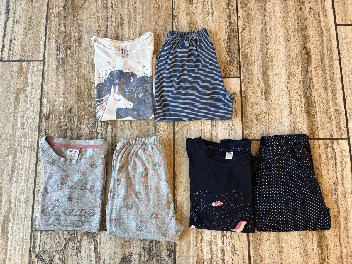 Naturaline Pyjamas & Ähnliches: Pyjama Mädchen Grösse 134/140 – Gebraucht aus Nürensdorf von Yellowstone09 1