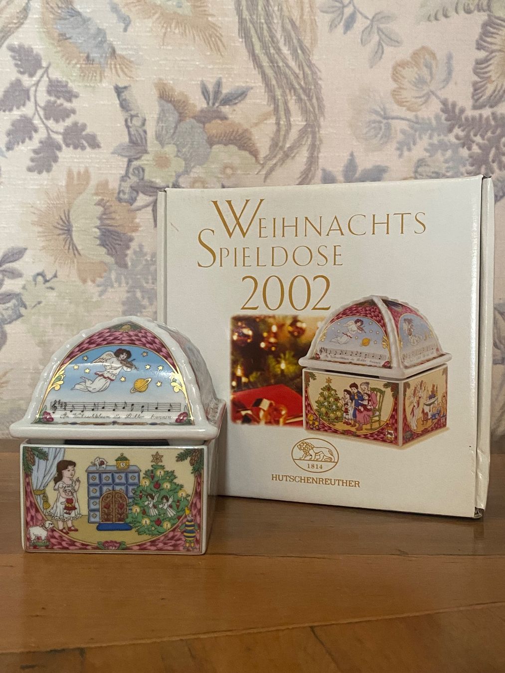 Hutschenreuther Carillon: Hutschenreuther Weihnachts Spieldose Edition 2002 – Nuovo (secondo la descrizione) da Wil SG venduto da nat_g5tn