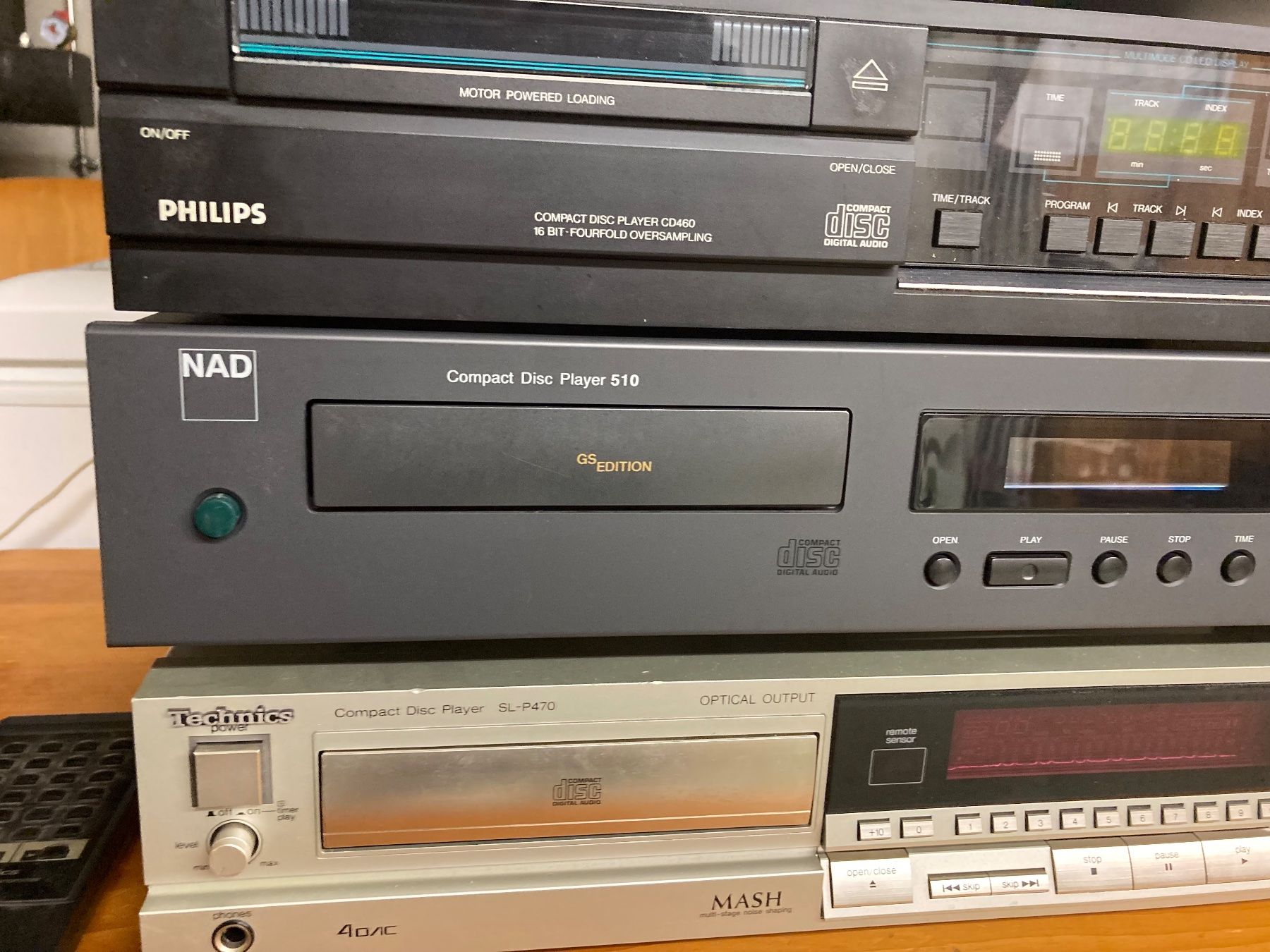 Philips Lettore multimediale & Streamer: CD Player NAD Luxman Philips Technics – Difettoso da Lenzburg venduto da HanspeterT 2
