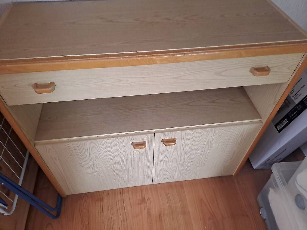 Armadi: Schrank  – Usato da Bazenheid venduto da ste_8ycz 2