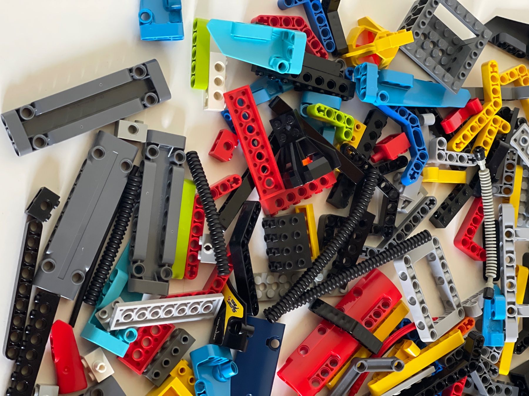 Lego Giocattoli: Lego - Viele Technik teile – Usato da Gelterkinden venduto da cobra0110 4