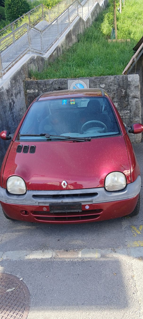 Renault Autos: Twingo 1, 190000km, dès 1chf – Gebraucht aus Blonay von Ignis.parts.ch