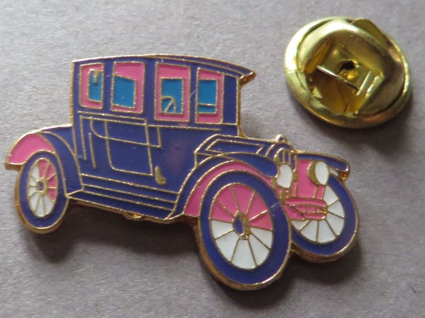 Plaquettes & Badges: PIN, AUTO OLDTIMER – D'occasion à Neuhausen par luckimucki