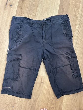Camp David Cargo Shorts Gr. XXL Sommerliche Herren Shorts
60