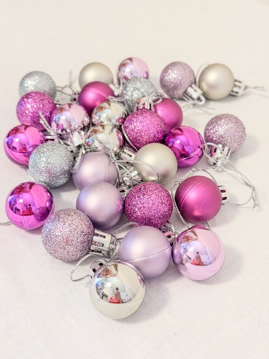 Tutte le decorazioni: Mini Weihnachtskugeln Set - Violett & Silber - Neu! – Nuovo e nell'imballaggio originale da Galmiz venduto da Wichtel25 2
