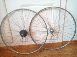 Vintgae Rennrad Radsatz 28" Campagnolo Fiamme