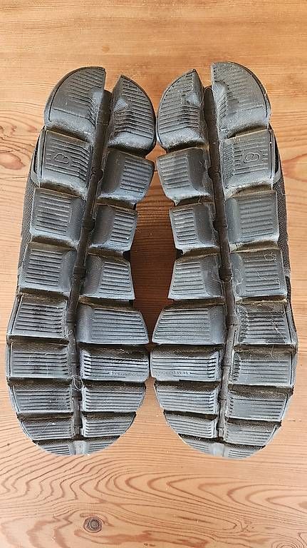 Scarpe da uomo: ON Schuh schwarz – Usato da Davos Wiesen venduto da mel_ls2c 2