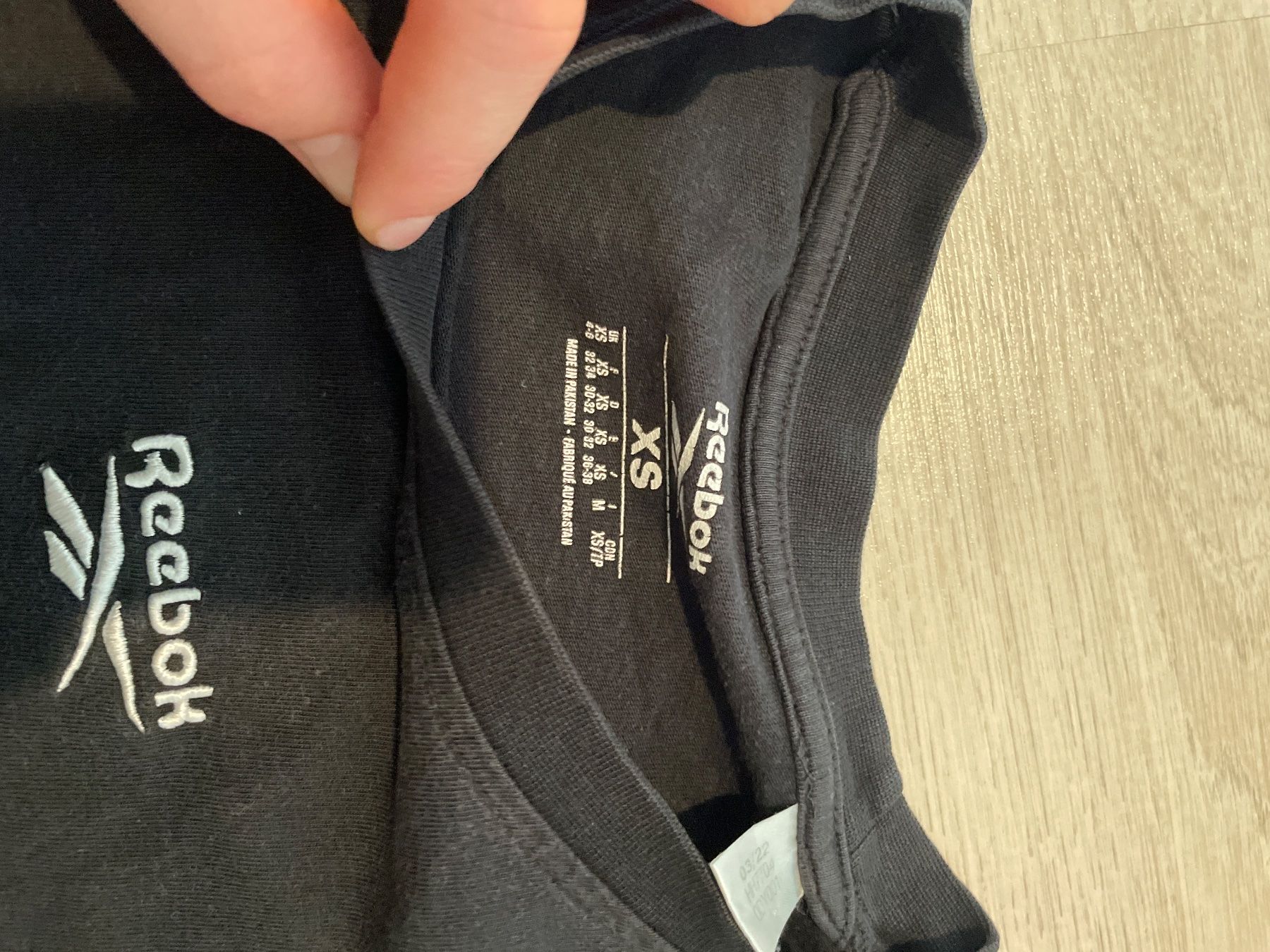 Reebok T-shirt: T-shirt reebok taille XS – Usato da Ste-Croix venduto da aud_5p6b 1
